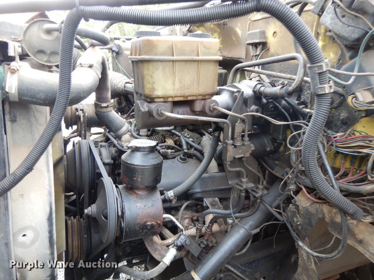 image for item DE5625 1987 GMC 7000 grain truck