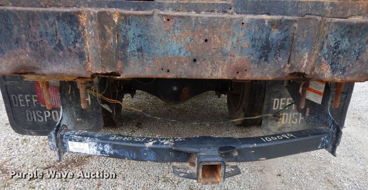 image for item DE5625 1987 GMC 7000 grain truck