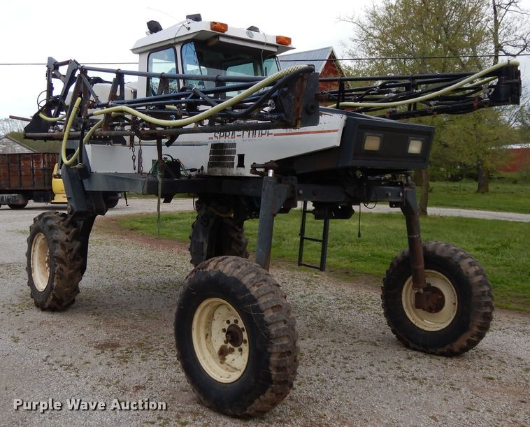 image for item DE5627 SpraCoupe Melroe 3630 sprayer