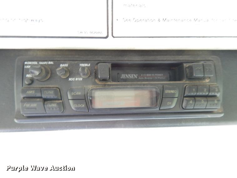 image for item DE5627 SpraCoupe Melroe 3630 sprayer