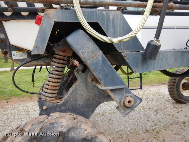 image for item DE5627 SpraCoupe Melroe 3630 sprayer