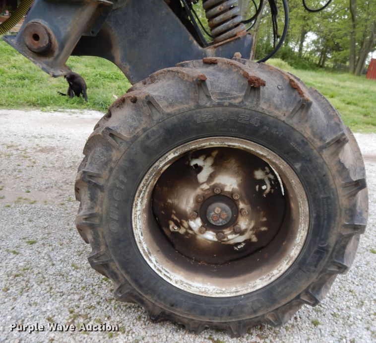 image for item DE5627 SpraCoupe Melroe 3630 sprayer