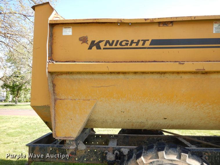 image for item DE5664 2001 Freightliner FL80 feed mixer truck