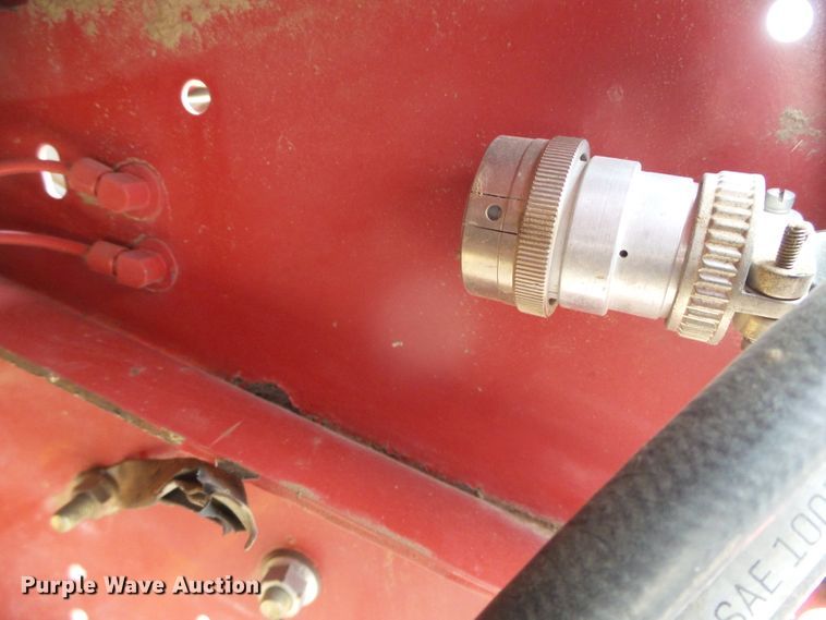 image for item DG0194 2008 New Holland BR7090 round baler