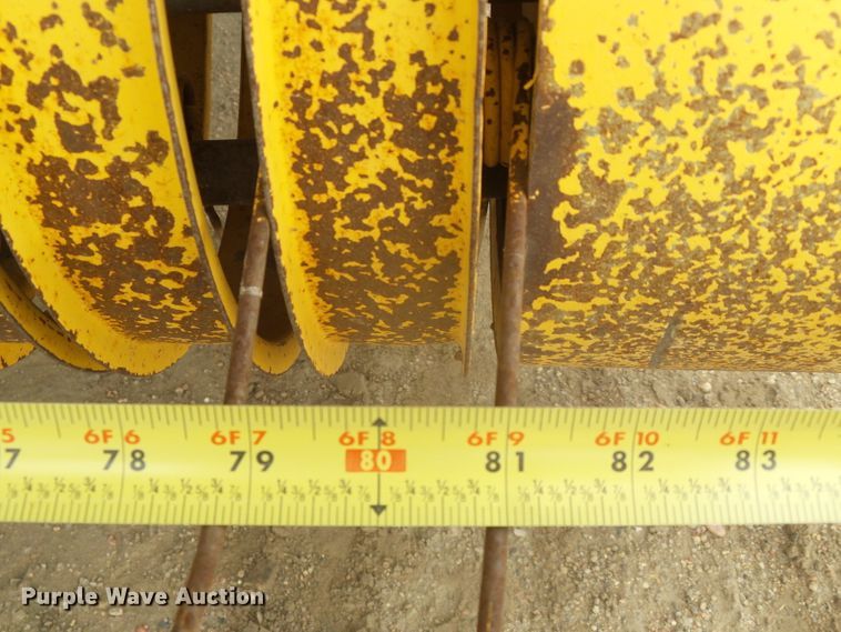 image for item DG0194 2008 New Holland BR7090 round baler