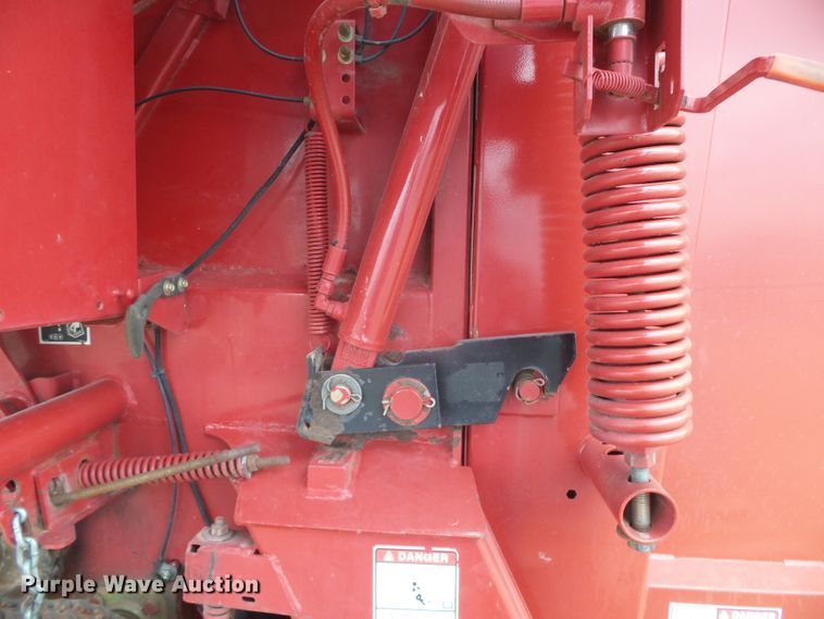 image for item DG0194 2008 New Holland BR7090 round baler