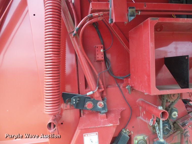 image for item DG0194 2008 New Holland BR7090 round baler