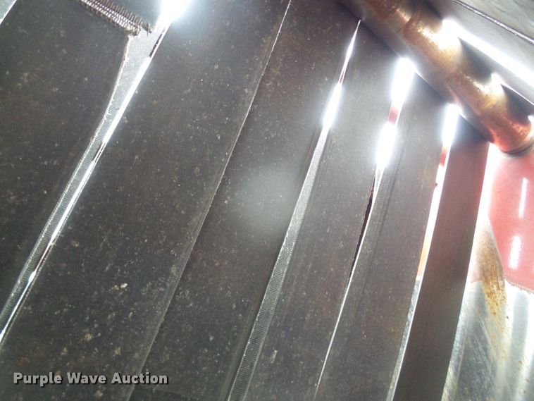 image for item DG0194 2008 New Holland BR7090 round baler