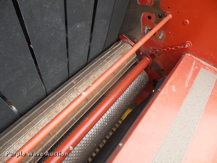 image for item DG0194 2008 New Holland BR7090 round baler