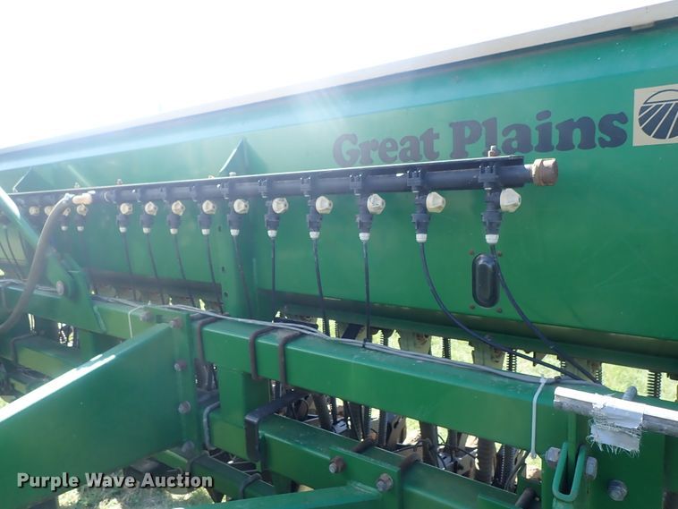 image for item DG3112 Great Plains Solid Stand 24 grain drill