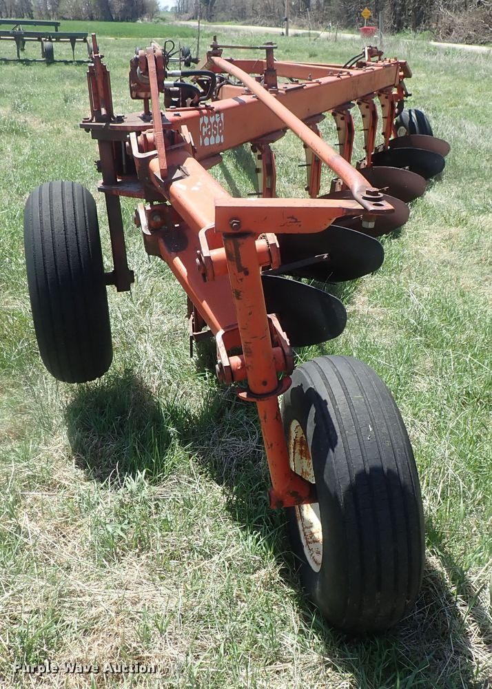image for item DG3124 Case six bottom plow