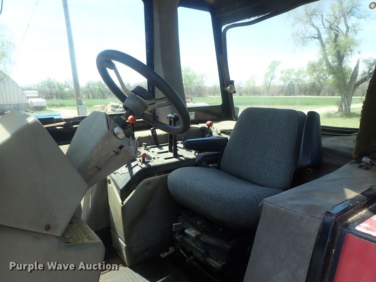 image for item DG3145 1987 Case IH 2294 MFWD tractor