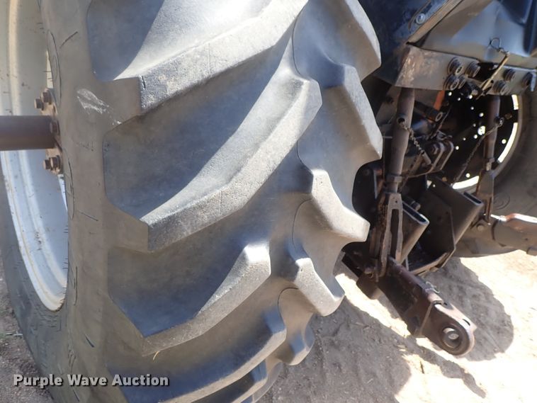 image for item DG3145 1987 Case IH 2294 MFWD tractor