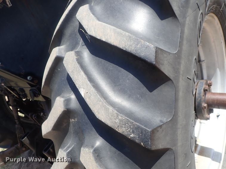 image for item DG3145 1987 Case IH 2294 MFWD tractor