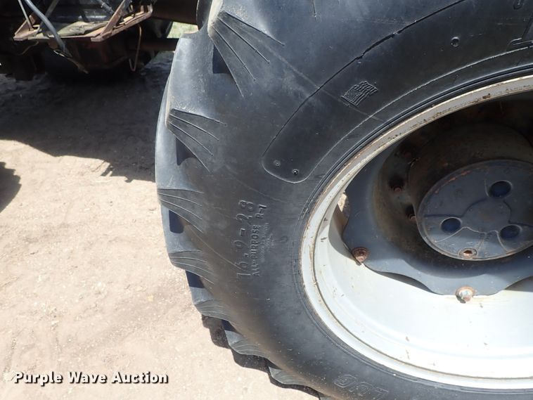 image for item DG3145 1987 Case IH 2294 MFWD tractor