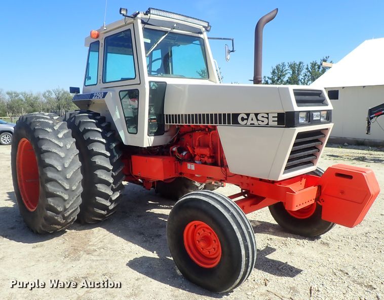 image for item DG3171 1981 Case 2290 tractor