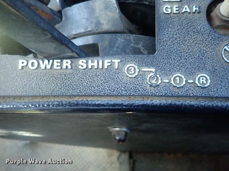 image for item DG3171 1981 Case 2290 tractor