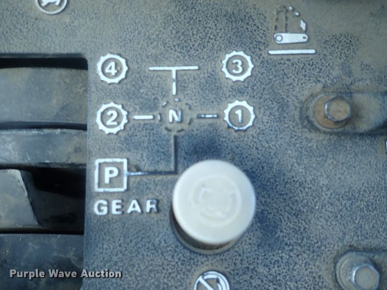 image for item DG3171 1981 Case 2290 tractor