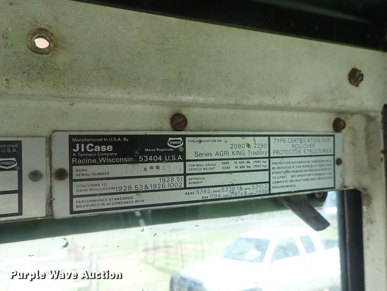 image for item DG3171 1981 Case 2290 tractor