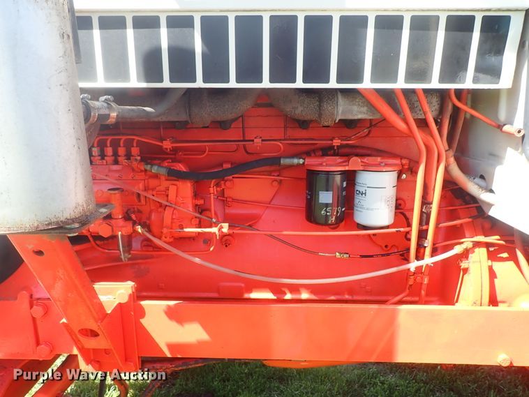 image for item DG3171 1981 Case 2290 tractor