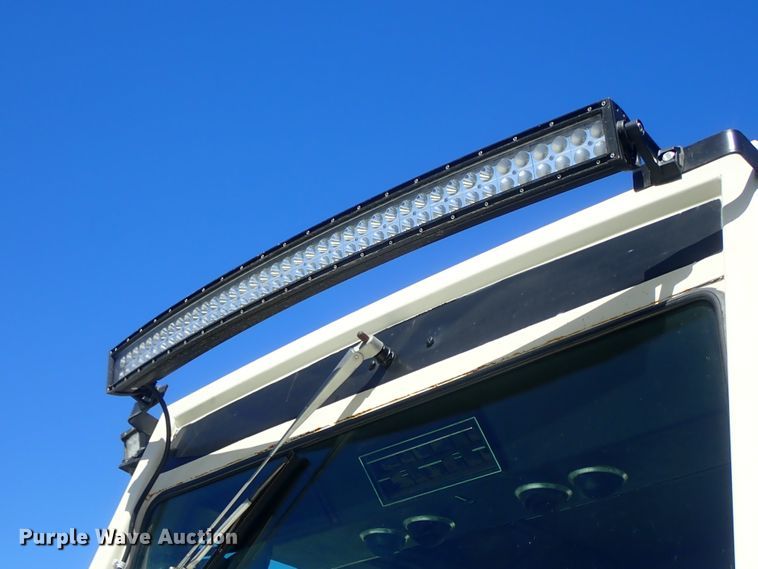 image for item DG3171 1981 Case 2290 tractor