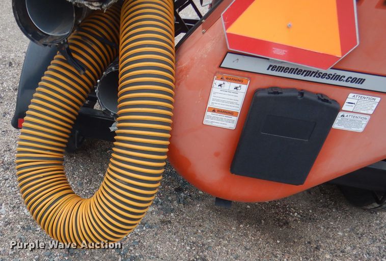 image for item DG5970 Rem 3700 grain vacuum