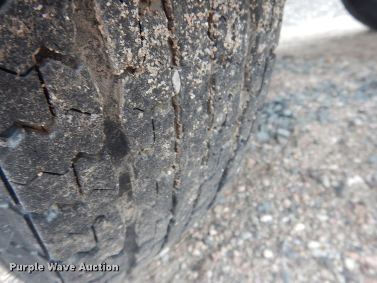 image for item DG5970 Rem 3700 grain vacuum