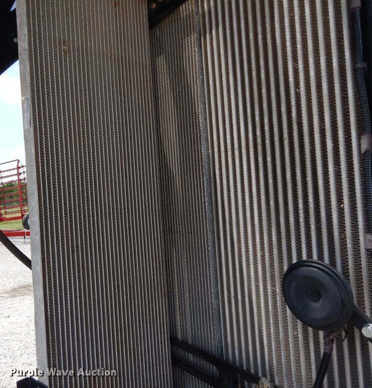 image for item DH2467 2015 John Deere 9520R 4WD tractor