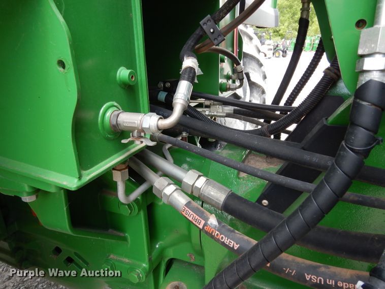 image for item DH2467 2015 John Deere 9520R 4WD tractor