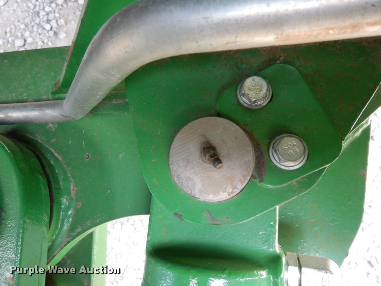 image for item DH2467 2015 John Deere 9520R 4WD tractor