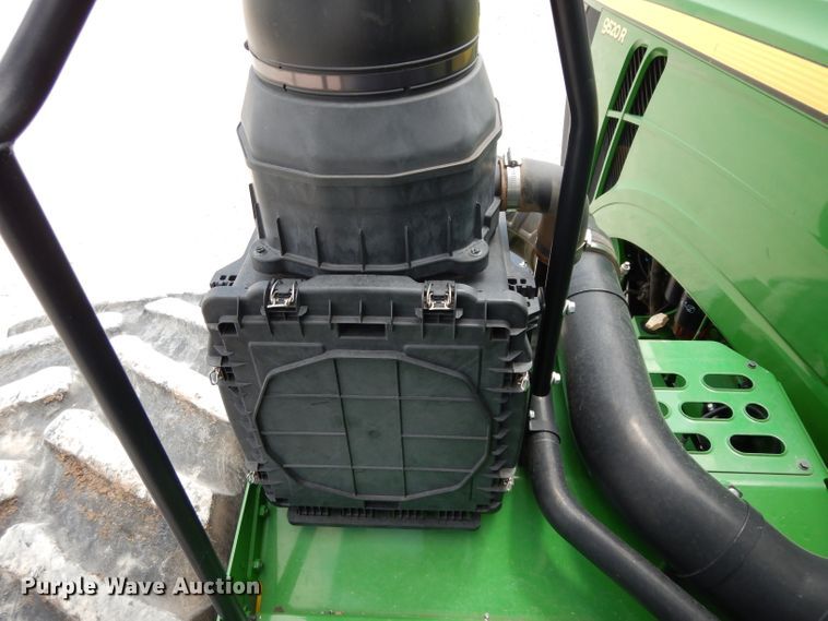 image for item DH2467 2015 John Deere 9520R 4WD tractor