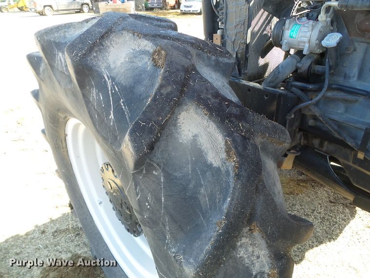 image for item DH4804 2006 Case IH MXM155 MFWD tractor