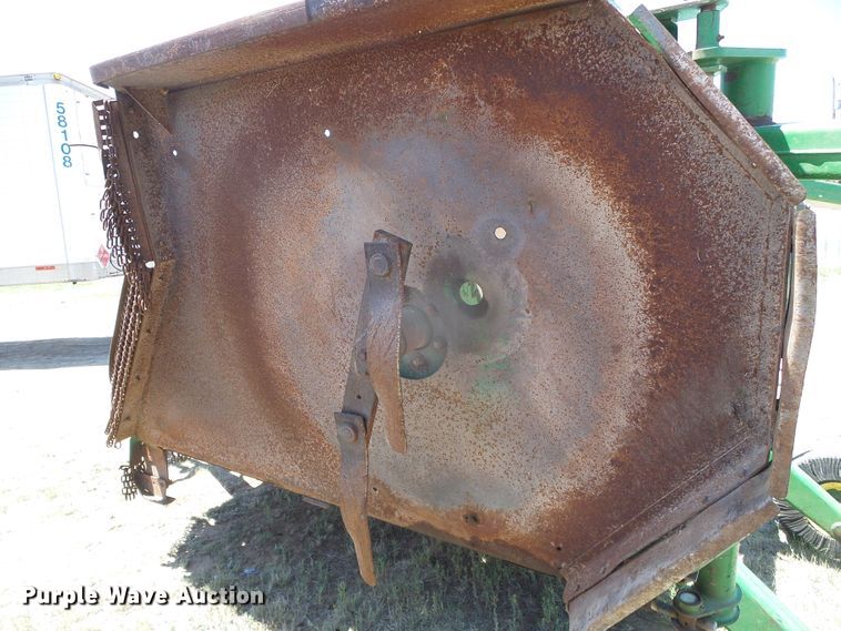 image for item DH4911 John Deere 1518 batwing rotary mower