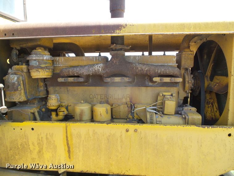 image for item DH4918 Caterpillar 12 rigid frame motor grader