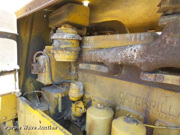 image for item DH4918 Caterpillar 12 rigid frame motor grader