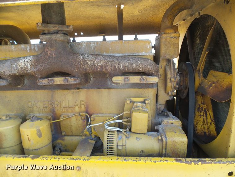 image for item DH4918 Caterpillar 12 rigid frame motor grader