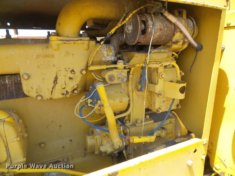 image for item DH4918 Caterpillar 12 rigid frame motor grader