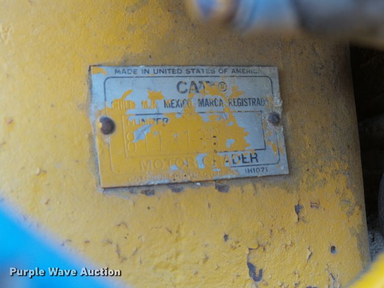 image for item DH4918 Caterpillar 12 rigid frame motor grader