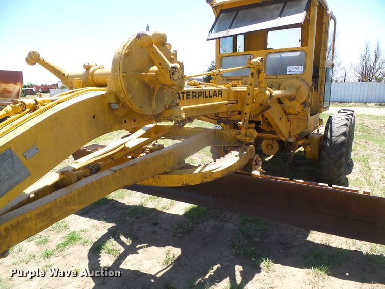 image for item DH4918 Caterpillar 12 rigid frame motor grader