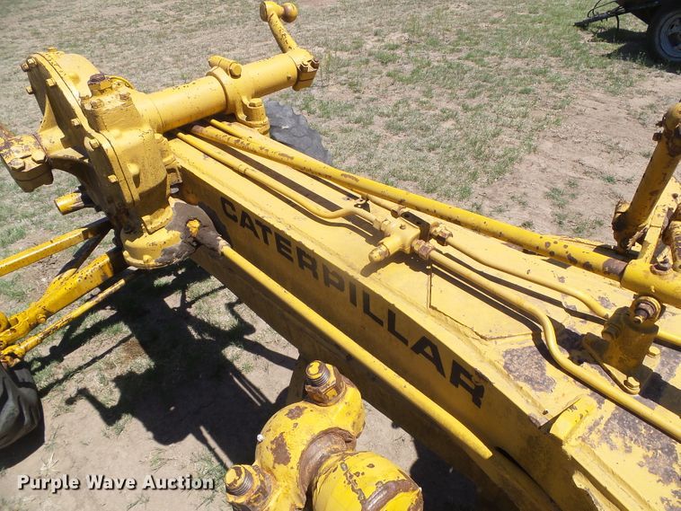 image for item DH4918 Caterpillar 12 rigid frame motor grader