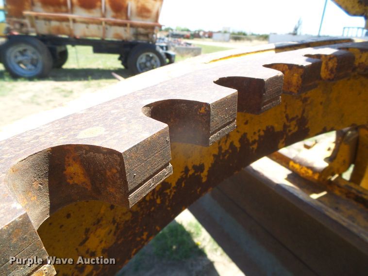 image for item DH4918 Caterpillar 12 rigid frame motor grader