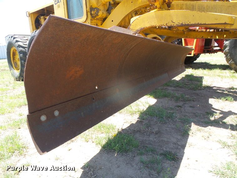 image for item DH4918 Caterpillar 12 rigid frame motor grader