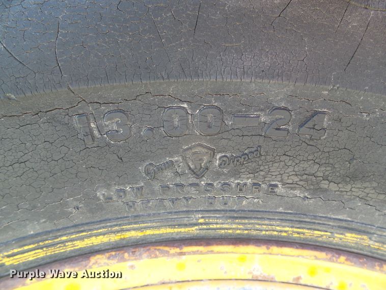 image for item DH4918 Caterpillar 12 rigid frame motor grader