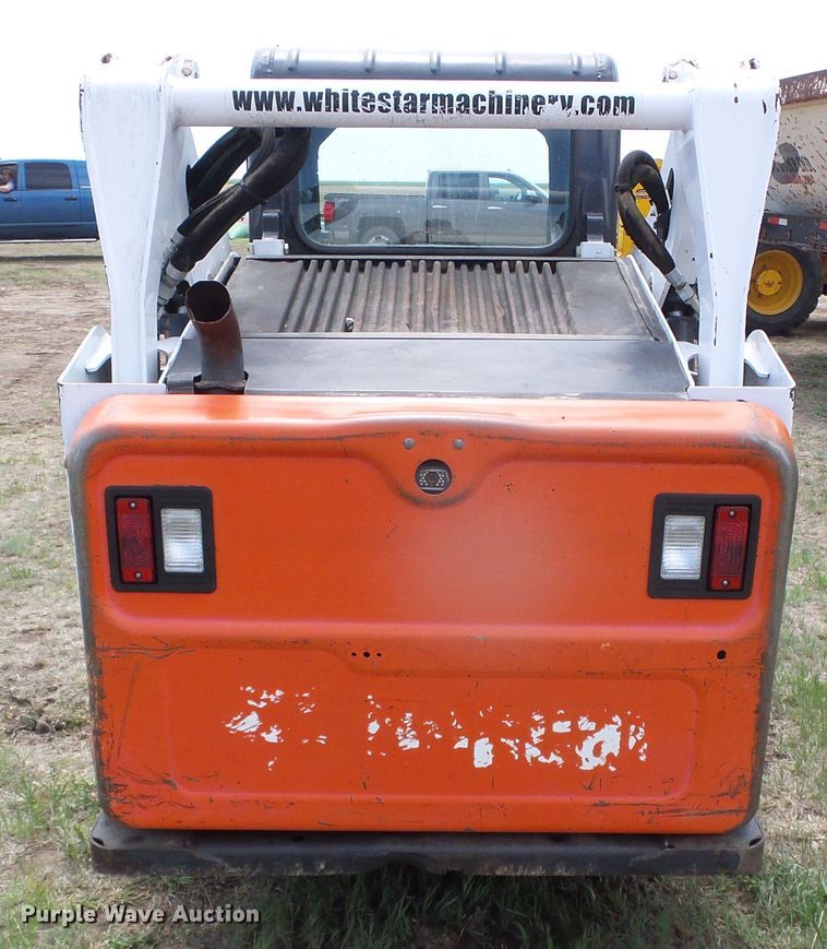 image for item DH4930 2015 Bobcat S590  skid steer loader