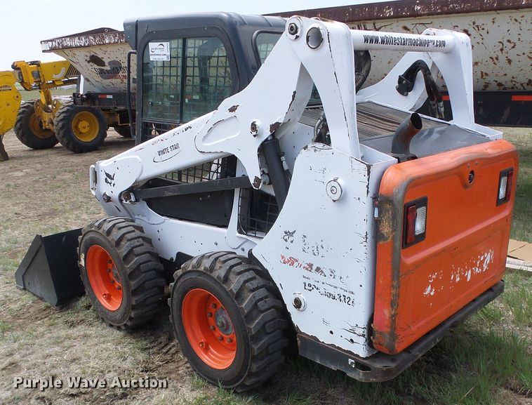 image for item DH4930 2015 Bobcat S590  skid steer loader