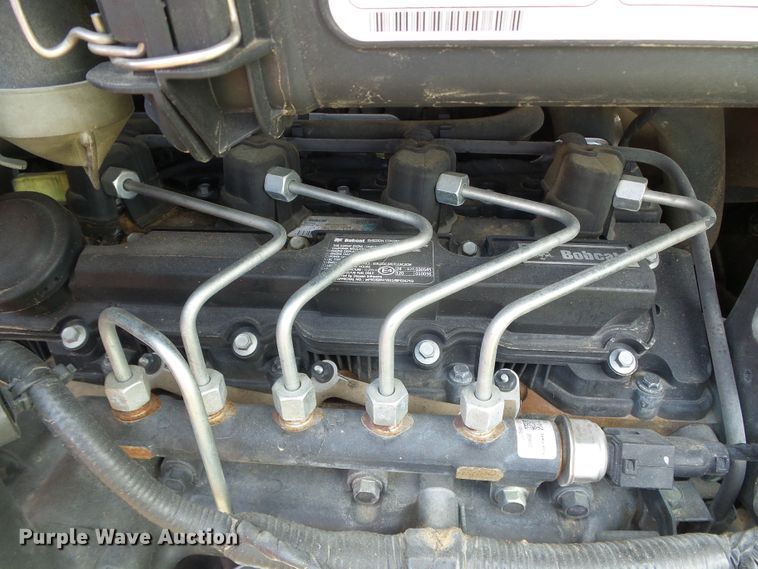 image for item DH4930 2015 Bobcat S590  skid steer loader