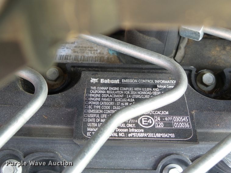 image for item DH4930 2015 Bobcat S590  skid steer loader