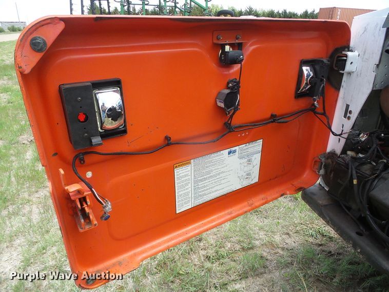 image for item DH4930 2015 Bobcat S590  skid steer loader