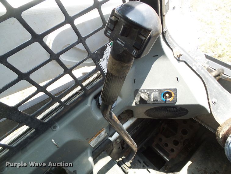 image for item DH4930 2015 Bobcat S590  skid steer loader