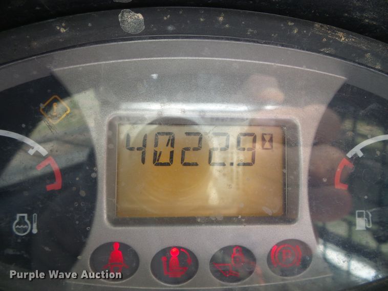 image for item DH4930 2015 Bobcat S590  skid steer loader